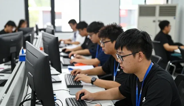 如何选择适合技术的后续维护?